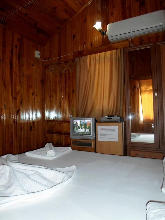 Oran Pansiyon Agac Evler Hotel Çıralı Værelse billede